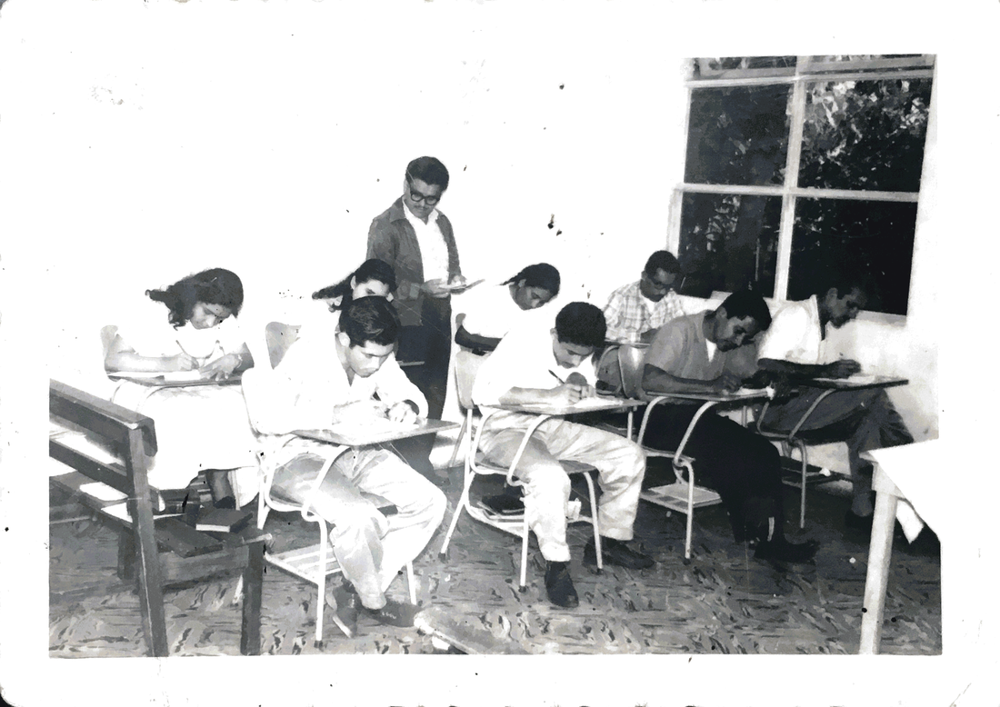 Estudiantes de SETAD en sus primeros años